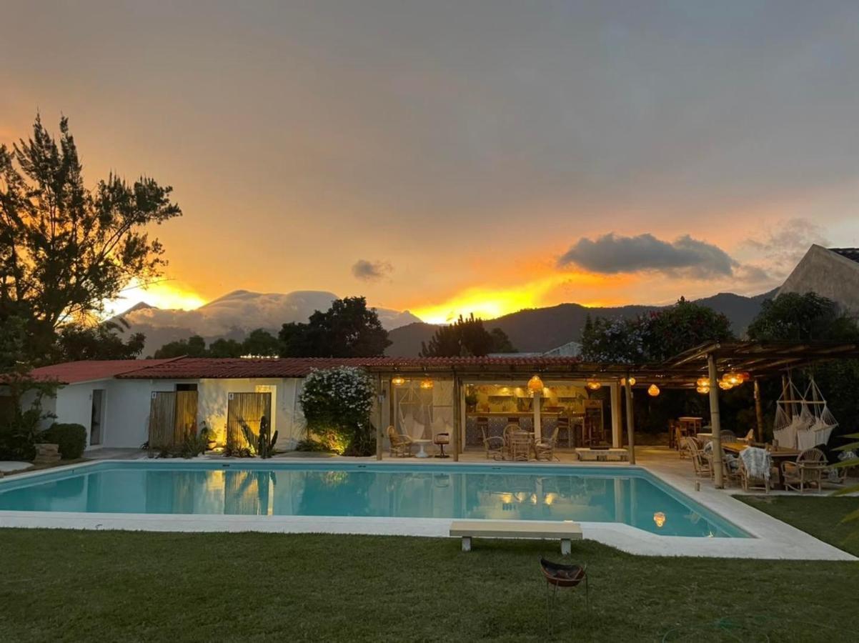 Hotel T Kon T Antigua Dış mekan fotoğraf